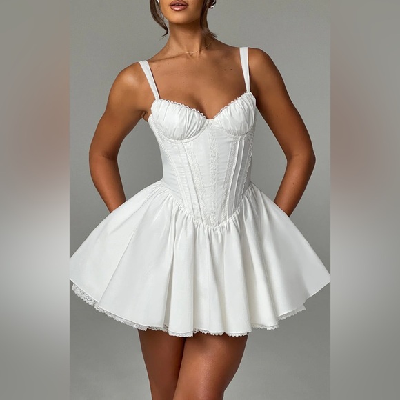 Bow-Back White Corset Mini Dress – Elegant Fit & Flare Party Dress - Picture 1 of 11
